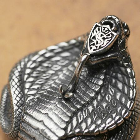 エンブレムコブラ コンチョ Silver925│メンズ革小物通販 S'FACTORY エンブレムコブラ コンチョ Silver925│メンズ革小物通販 S'FACTORY