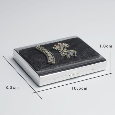 シガレットケース　小物入れ ブラックレザー コインケース　シルバー シガーケース シルバー 銀 シガレットケース メタリック タバコ