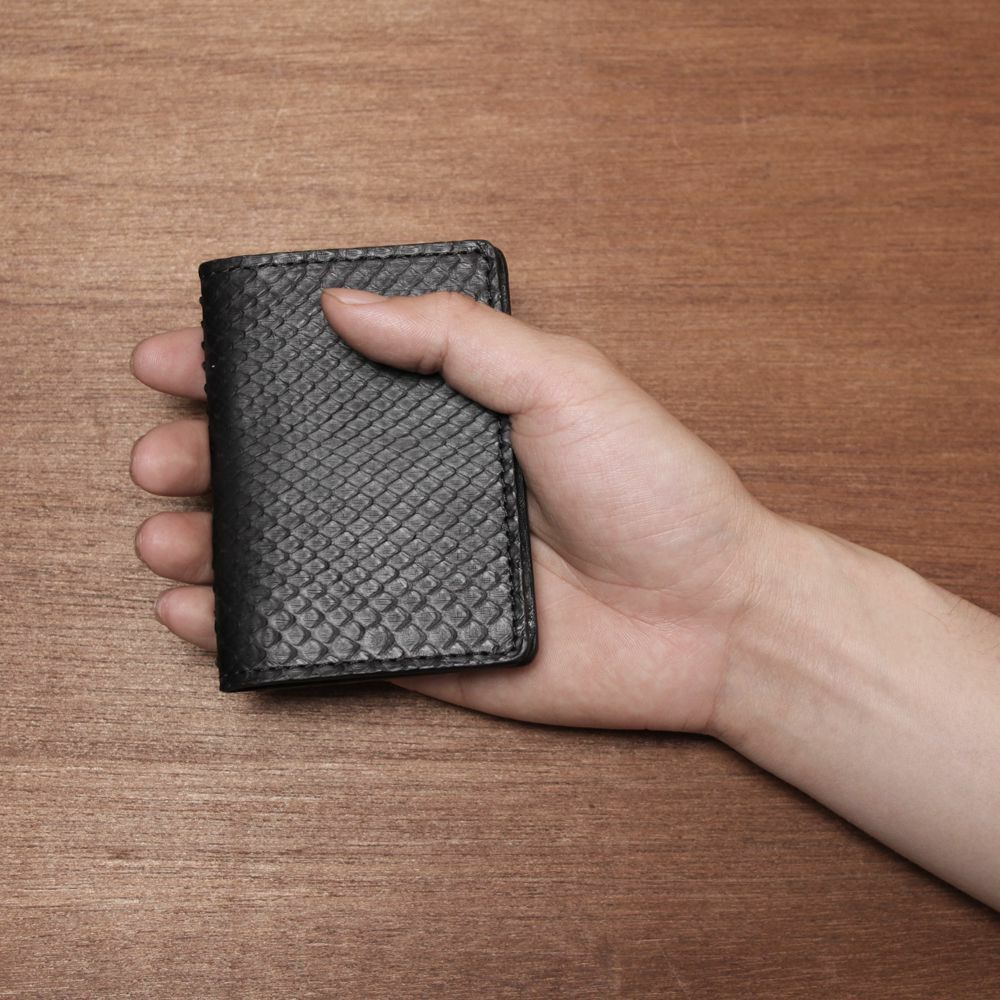 レザーブランドS'FACTORY ポケットカードケース ブラックパイソン（ヘビ革） 革小物 名刺入れ パスケース 本革