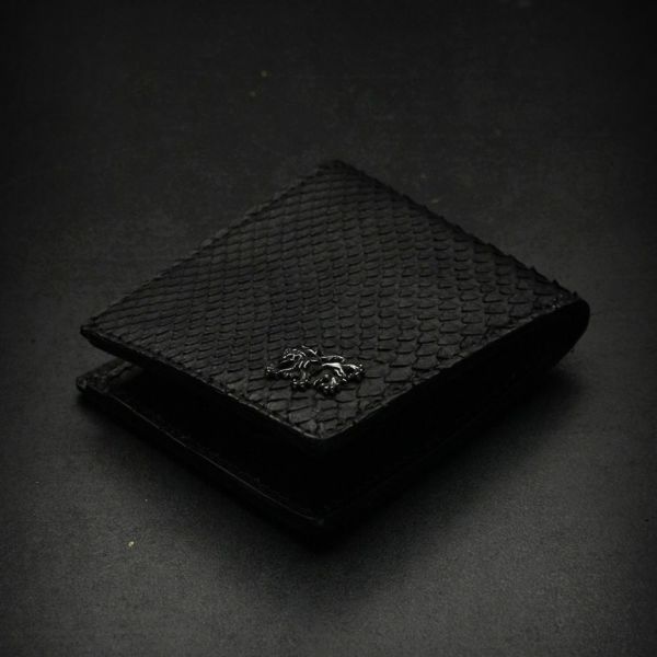 レザーブランドS'FACTORY 二つ折り レザーショート ウォレット ブラックパイソン（ヘビ革） メンズ革財布