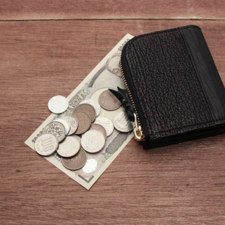 L字ファスナー ショートウォレット シャーク（サメ革）│メンズ革小物