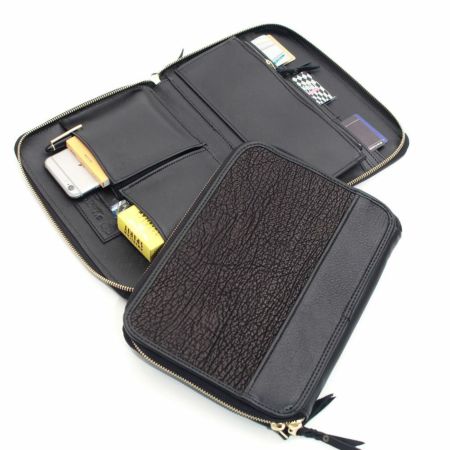 日本新品 CPG Leather Clutch Walletリアルレザークラッチウォレット