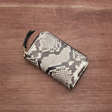 限定品 WILD&SWANS ヘビ革 キーケース 未使用 keycase4656b.jpg