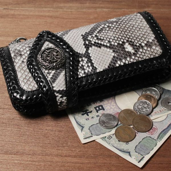 バイカーズ,ウォレット,パイソンレザー,ヘビ革,財布,縁編み,コンチョ,ライダース