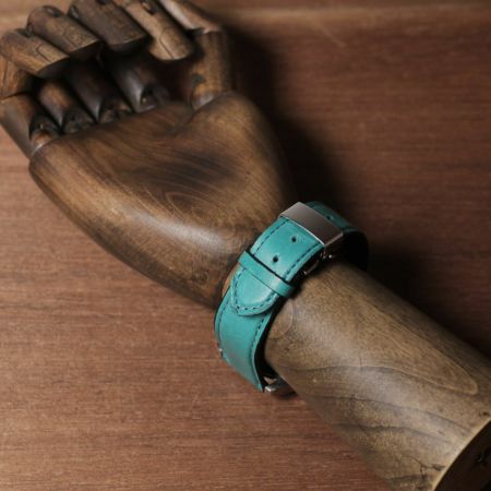 稼働 swatch 腕時計 クロノグラフ 新品電池 ボーイズ レザー
