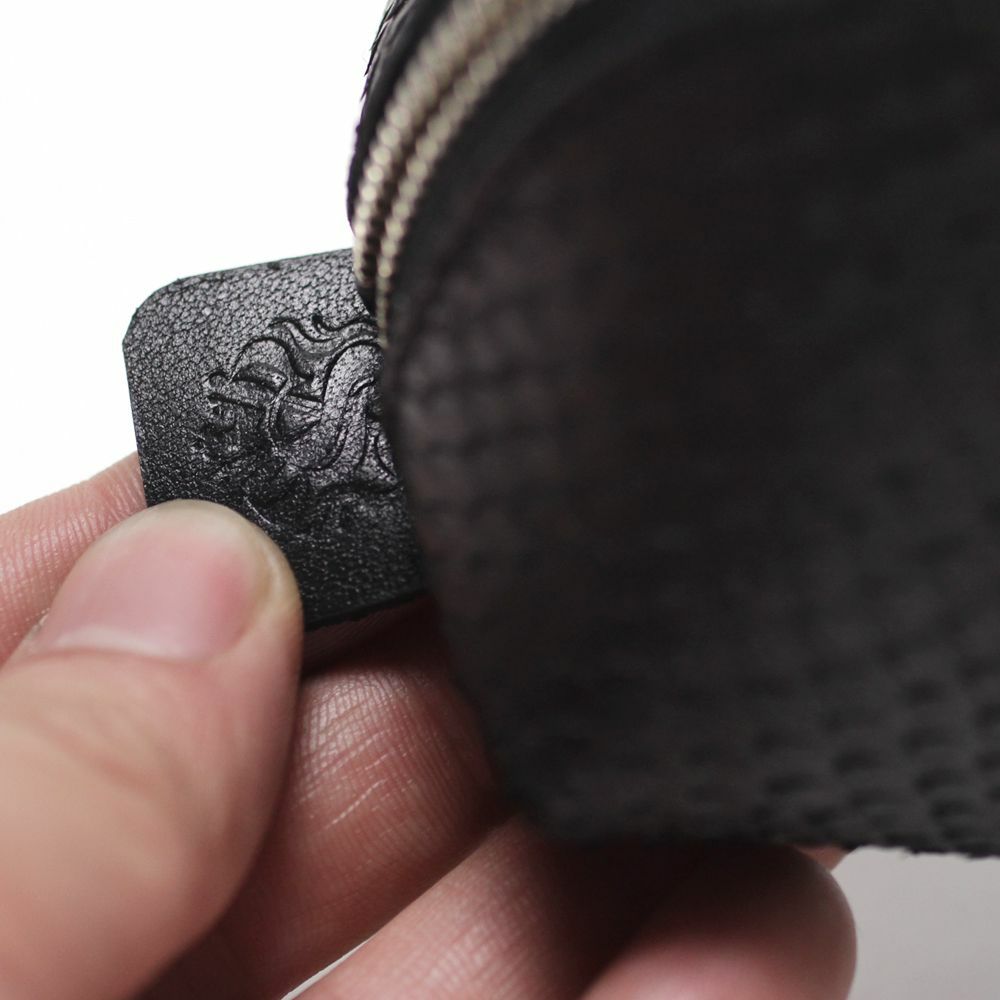 レザーブランドS'FACTORY「 三角 ペンケース ブラックパイソン（ヘビ革）」商品画像