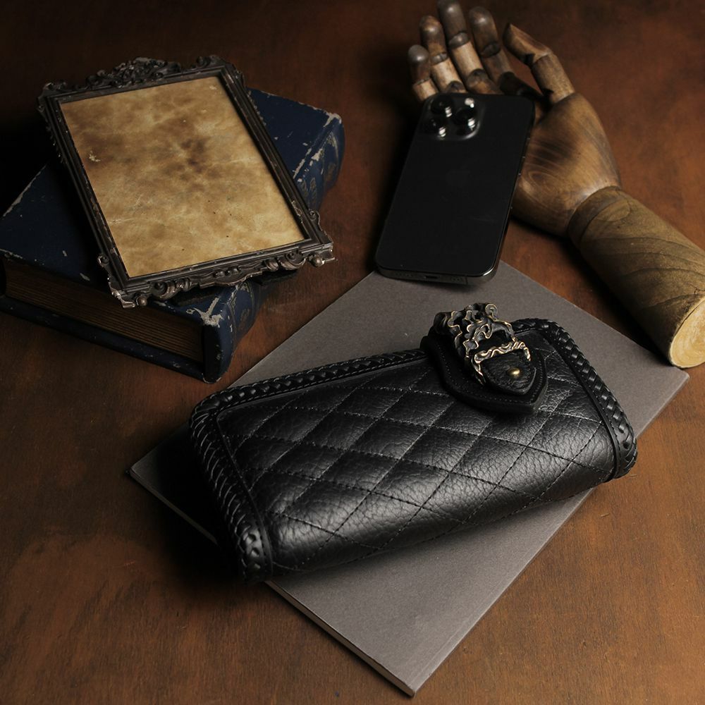 キルティング バイカーズウォレット ブラック アメリカバイソン革