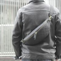 ブラックレザー ボディバッグ ボディバッグ メンズ 本革 レザー ボディーバック ブランド